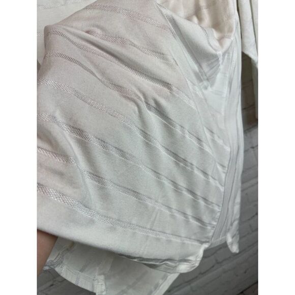 CHICO'S Petite white knit drop shoulders 3/4 sleeve top tunic size 2P (12/14P) - Picture 4 of 7